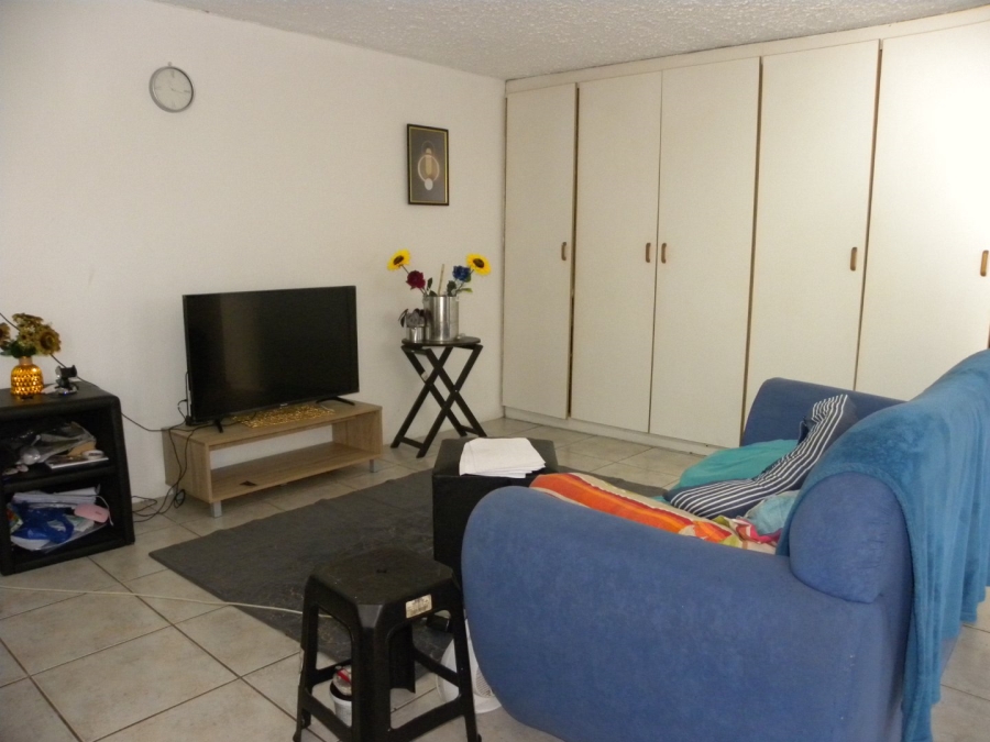 5 Bedroom Property for Sale in Wavecrest Eastern Cape